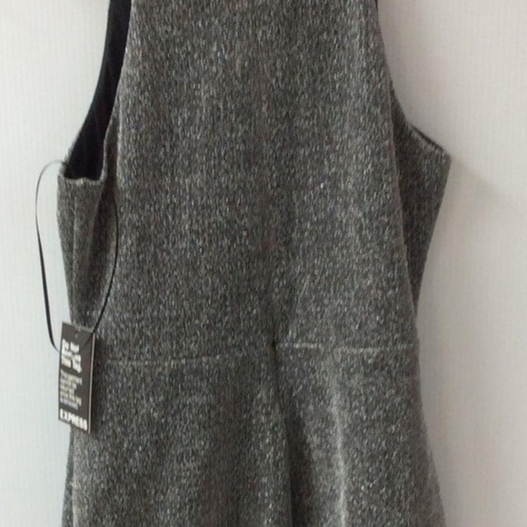 Express Black Sparkly Dress Size 8 NWT!! L: 37.5" Chest: 17.5"‎ Waist: 15" (D) - Picture 2 of 4